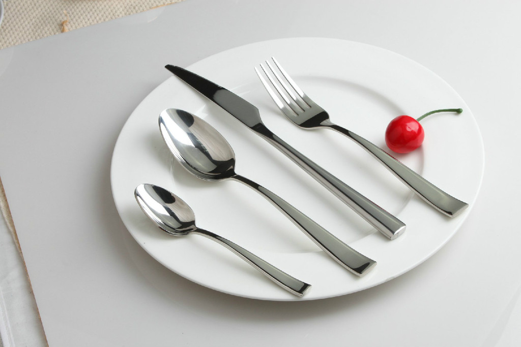 干凈的餐具是安心的標(biāo)準(zhǔn) 干凈的餐具是安心的標(biāo)準(zhǔn)