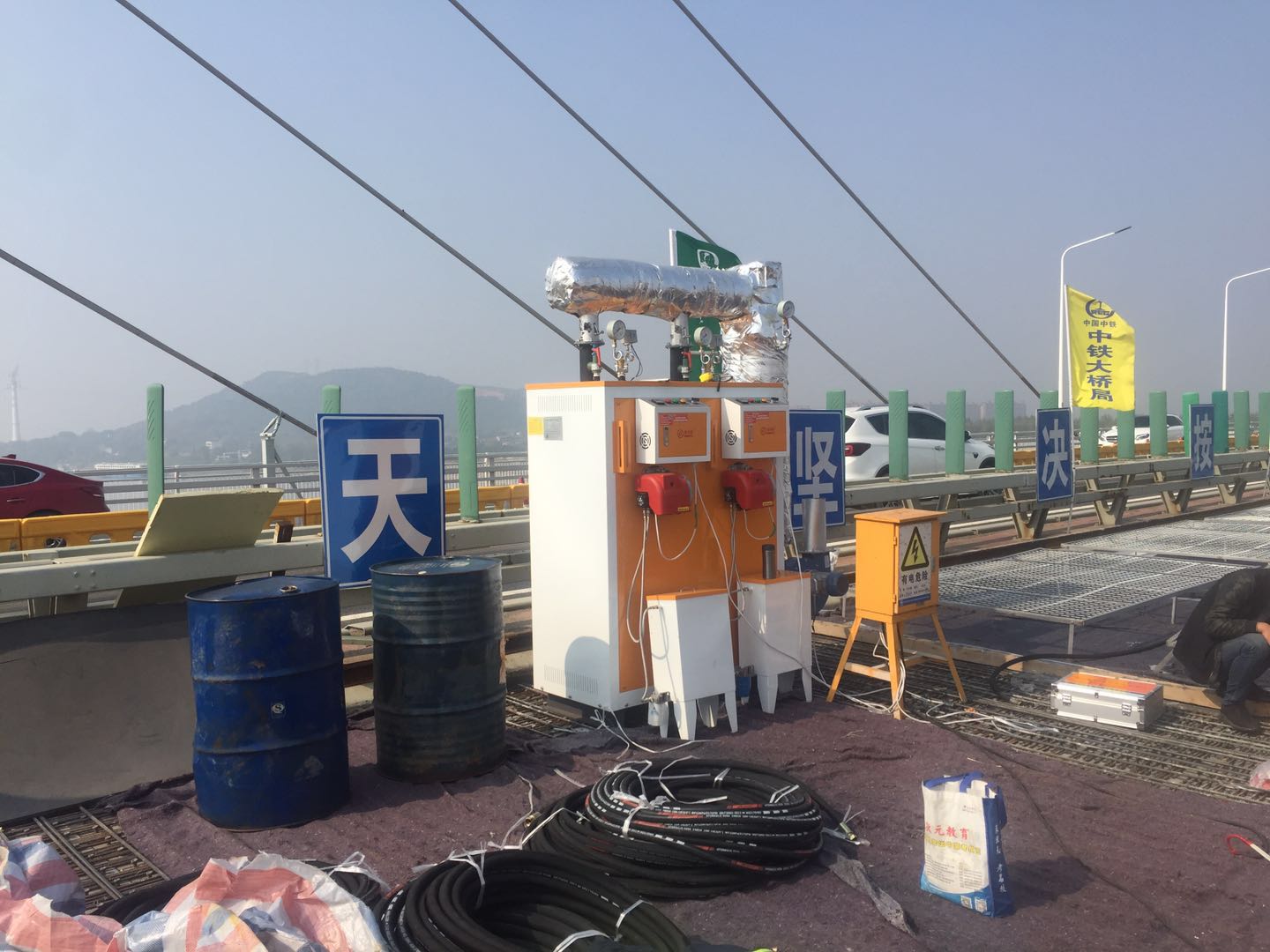 溫度決定養(yǎng)護(hù)效果好不好，使用湖南路橋養(yǎng)護(hù)電蒸汽發(fā)生器